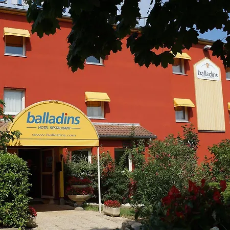 Initial By Balladins Lyon Hotel 2*