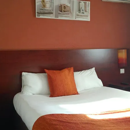 Hotel Initial By Balladins Lyon 2*